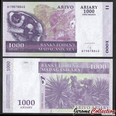 MADAGASCAR - Billet de 1000 Ariary / 5000 Francs - Lémurien Varecia variegata - 2004 – P89b – JeromeCollection